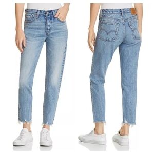 Levi's Wedgie Icon High Rise Fray Hem Straight Leg Ankle Jeans sz 31